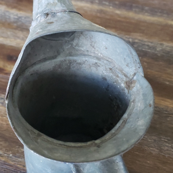 Vintage Dover 1 Quart oil can - Picture 3 of 9